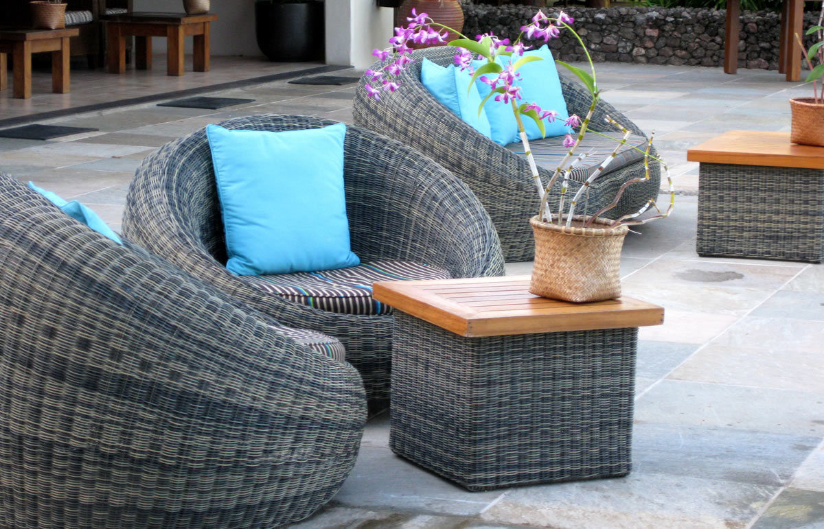 How to Clean and Store Your Outdoor Furniture